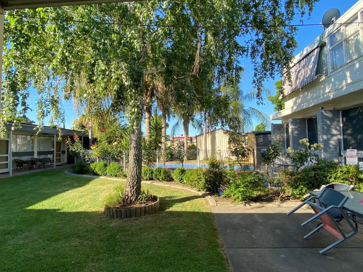 Warrina Motor Inn Wodonga Cbd Extérieur photo