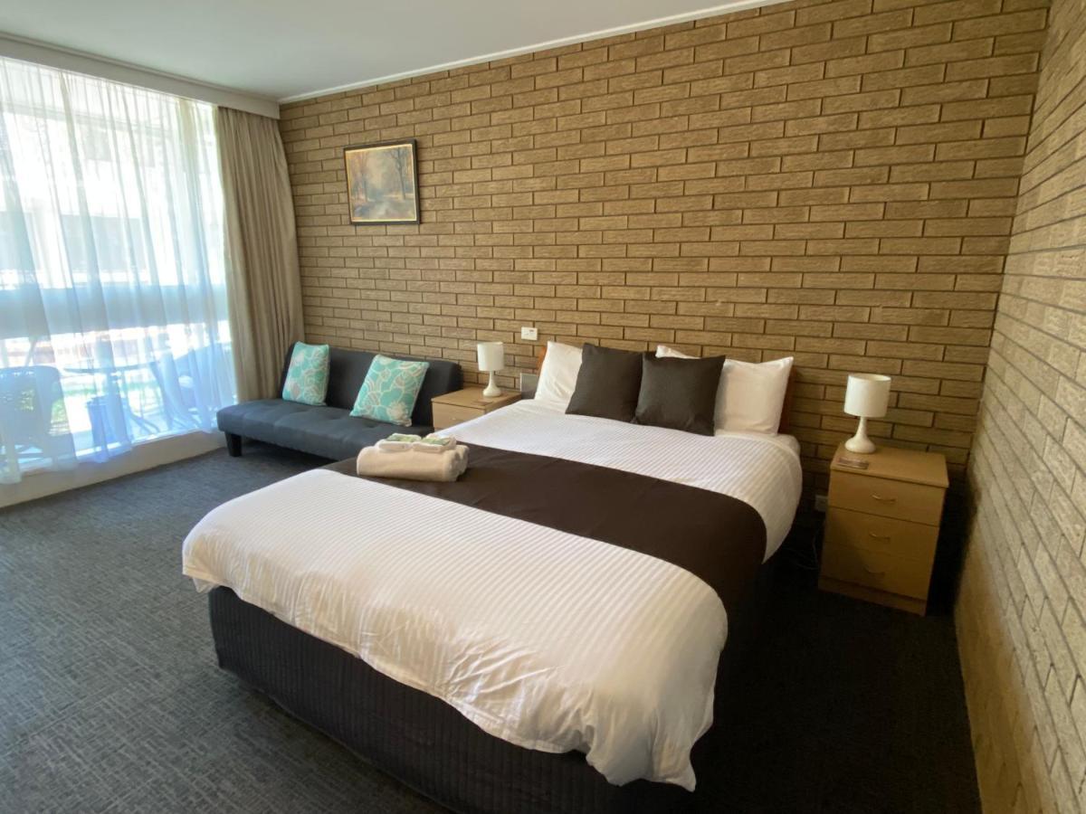 Warrina Motor Inn Wodonga Cbd Extérieur photo